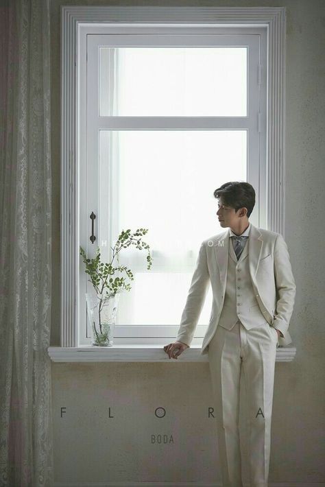 Bridegroom Outfits, Korean Prewedding, Pose Pengantin, Wedding Korea, Women Overalls, White Wedding Suit, Jean Baggy, Minimal Wedding Dress, Groom Photoshoot