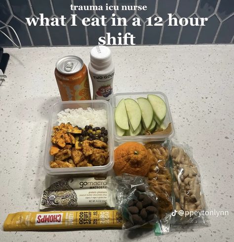 Lunch For 12 Hour Shift, Nurse Lunch Meal Prep, Meal Prep 12 Hour Shift, Nurse Food Ideas, 12 Hour Shift Meal Prep, Nurse Lunch Ideas Night Shift, Nurse Lunches, Nurse Snacks, Night Shift Meal Prep