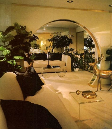 Architectural Digest, 1982 90s Interior, 70s Interior Design, 80s Interior Design, 80s House, 80s Home, Lots Of Plants, 90s Home, 80s Interior, 70s Interior