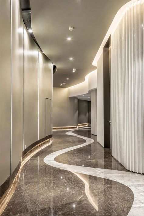 Key Design Ideas, Entrance Lobby Design, Lift Lobby Design, Floor Pattern Design, Marble Floor Pattern, Hotel Floor Plan, Flooring Pattern, Lobby Ideas, Hotel Lobby Design