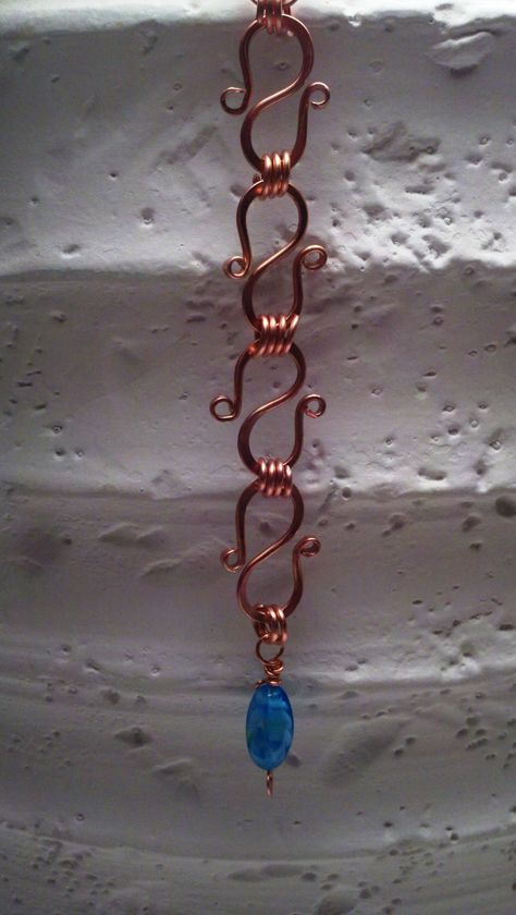 Copper Wire Bracelet, Bracelet Photo, Wire Jewelery, Bijoux Fil Aluminium, Rain Chain, Wire Jewelry Designs, Diy Wire Jewelry, Wire Work Jewelry, Jewelry Techniques