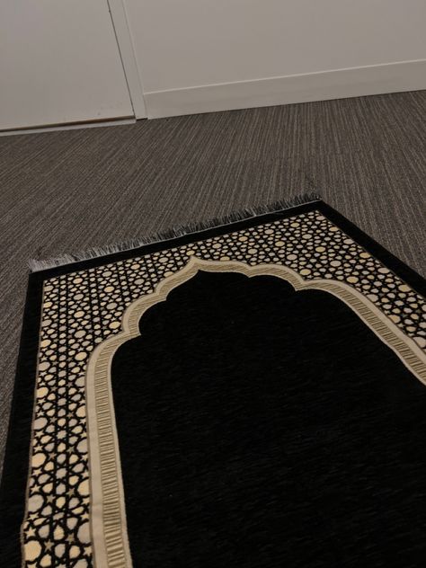 #islam #muslim #prayermat #praying #deen #aesthetic Aesthetic Praying Islam, Prayer Muslim Aesthetic, Praying Muslim Aesthetic, Pray Aesthetics Islam, Praying Aesthetic Islam, Prayer Mat Aesthetic, Deen Aesthetic, Praying Islam, Praying Aesthetic