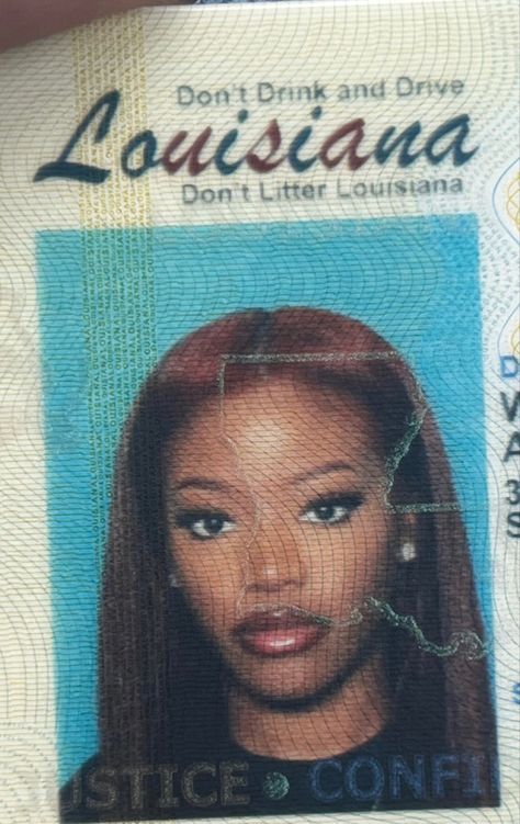 Ginger Hair On Black Women, Id Photo Aesthetic, Black Women Natural Makeup, Pretty Id Card Picture, Pretty Mug, Mug Shot, Aesthetic Pretty, Passport Photo, Id Photo