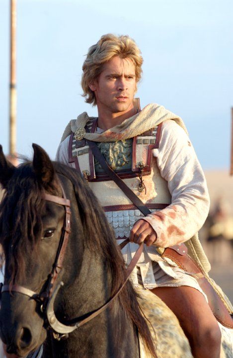 Still of Colin Farrell in Alejandro Magno (2004) Colin Farrell Haircut, Colin Farrell Total Recall, Colin Farrell Funny, Colin Farrell Son, Colin Farrell Fantastic Beasts, Colin Farrell Photoshoot, Alexander And Hephaestion, Alexander The Great Movie, Alexander Movie