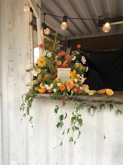 Bar menu and arrangement for pioneer works x chandon Bar Table Flower Arrangements, Citrus Garland Wedding, Citrus Floral Centerpiece, Earth Tone Floral Arrangements, Centerpieces Wedding Unique, Early Fall Outdoor Wedding, Floral Bar Decor, Citrus Garden Party, Citrus Flower Arrangements