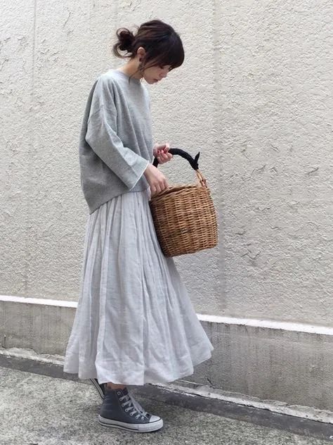 Japanese Street Fashion, Japan Street Fashion, Japanese Minimalist Fashion, Japanese Fashion Women, Minimalist Moda, Japan Fashion Street, Minimalist Fashion Women, Stil Boho, Japanese Outfits