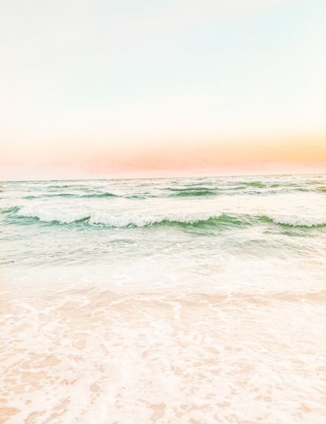 Beachy Boho Wallpaper Iphone, Airy Beach Aesthetic, Simple Beach Background, Sunny Beach Wallpaper, Light And Airy Beach Photography, Paradise Aesthetic, Cozy Inspiration, Nordic Room, Boho Photography