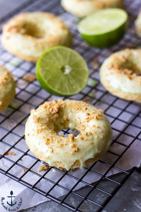 These Key Lime Pie Donuts are sweet and tart just like the Florida classic! Key Lime Glaze, Turtle Fudge, Key Lime Desserts, Kuih Lapis, Beach House Kitchen, Homemade Donuts Recipe, Glazed Donuts, The Beach House, Homemade Donuts