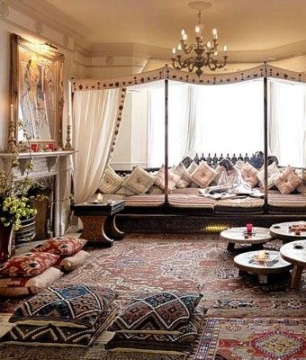 Design Marocain, Boho Interior Design, Bohemian Living Rooms, Moroccan Interiors, Bohemian Living, Bohemian Living Room, Moroccan Decor, Boho Living, Boho Interior