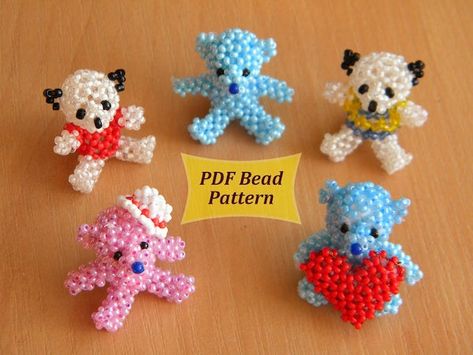 Beaded Bear, Beaded Animals Tutorial, Art Perle, Pony Bead Patterns, Bear Teddy, Right Angle Weave, Beading Techniques, Mini Figurine, Beaded Crafts