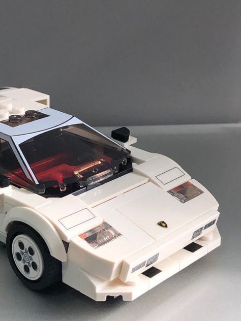 Lego Cars Aesthetic, Lego Lamborghini, White Lamborghini, Lego Decorations, Replica Cars, Lamborghini Lamborghini, Lego Speed Champions, Lego Room, Lamborghini Countach