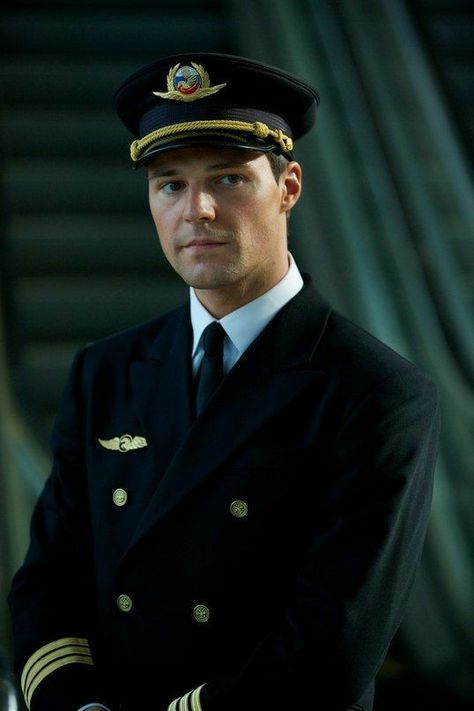 Danila Kozlovsky, Dimitri Belikov, Theatre Actor, Patrick Swayze, Flight Crew, Vampire Academy, Behind The Scenes, Captain Hat, Flight