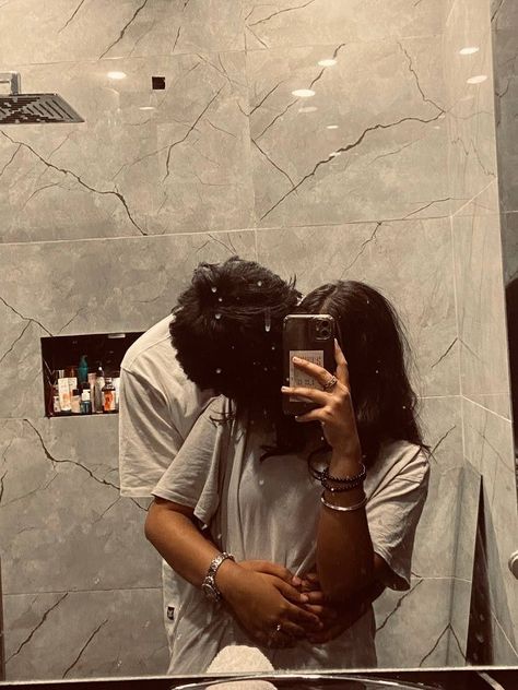 Couples Hidden Face Pics, Boyfriend Instagram, Couple Poses Reference, Mirror Selfie Poses, Face Aesthetic, Couple Selfies, Cute Relationship Photos, Couple Picture Poses, Cute Couple Poses