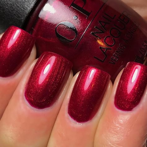 Opi Sending You Holiday Hugs. Gorgeous shimmery berry red color with a little hint of gold shimmer added. Red Shimmer Nails, Berry Nail Polish, Shimmery Nail Polish, Take An Elfie, Red Summer Nails, Beautiful Nail Polish, Winter Berry, Nail Shimmer, Red Nail Polish