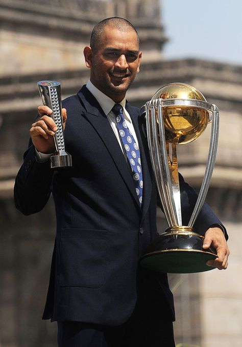 MS Dhoni with the World Cup trophy and his Man of the Match award from the final 2011 Dhoni Quotes, World Cup Trophy, Ms Dhoni Wallpapers, India Cricket Team, World Cricket, Ms Dhoni Photos, Dhoni Wallpapers, Champions Trophy, Cricket Wallpapers