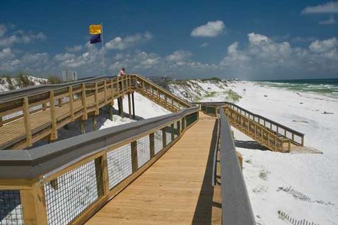 Ramp to beach (slope 1:20) Ramp Design, Access Ramp, Accident Injury, Emergency Shelter, Do The Right Thing, Stilts, Universal Design, Sardinia, Beach Sand