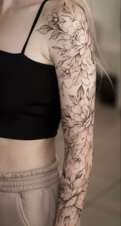 Tattoo Brazo Mujer, Floral Arm Tattoo, Shoulder Sleeve Tattoos, Arm Sleeve Tattoos For Women, Floral Tattoo Shoulder, Filigree Tattoo, Feminine Tattoo Sleeves, Full Arm Tattoos, Tattoos For Women Half Sleeve