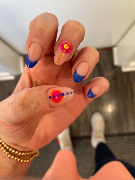 Nails Oval, Spring Break Nails, Manikur Kuku, Hippie Nails, Broken Nails, Crazy Text, Summery Nails, Casual Nails, Nail Idea