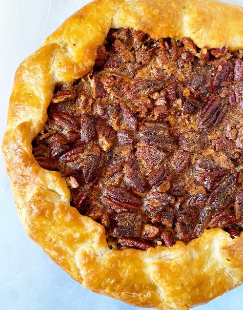 Pecan Galette | e2 bakes brooklyn Pecan Pie Galette, Thanksgiving Galette, Galette Recipe Desserts, Pecan Galette, Rustic Galette, Rustic Tarts, Galette Recipes, Baked Desserts, Baklava Recipe