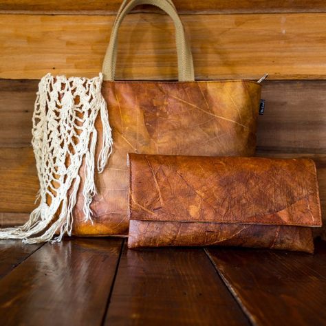 eco friendly vegan leather, eco friendly fashion, vegan shoes, vegan fashion, sustainable luxury, eco-friendly materials, cotton, cork, coolstone, Boss Style, Eco Friendly Art, Eco Friendly Brands, Eco Friendly Baby, Vegan Handbags, Work Tools, Leather Skin, Vegan Fashion, Insulated Lunch Bags