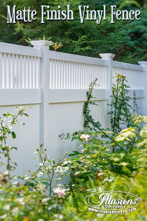 New Fence Ideas. Matte Finish PVC White Vinyl Fence by Illusions Vinyl Fence Looks Like Painted Wood Fence Without the Shine. #fenceideas New Fence Ideas, Painted Wood Fence, Staining Wood Fence, Vinyl Picket Fence, White Vinyl Fence, Cluster House, Vinyl Privacy Fence, White Fence, Fence Styles