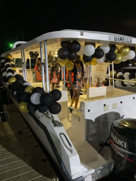 Birthday On A Boat Party Ideas, Yacht Party Decorations Birthday, 40th Birthday Boat Party, Sweet 16 Boat Party Ideas, Birthday Boat Party Ideas, Boat Decorating Ideas Party, Yacht Party Decorations, Yacht Birthday Party Ideas, Boat Theme Party