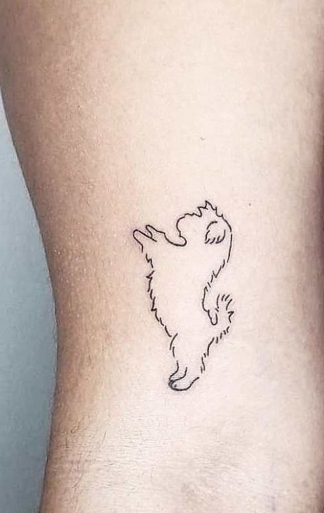 Ear Outline Tattoo, Dog Outline Tattoo, Ear Outline, Small Dog Tattoos, Dog Outline, Outline Tattoo, Fine Line Tattoo, Petite Tattoos, Tattoo Ideas For Men