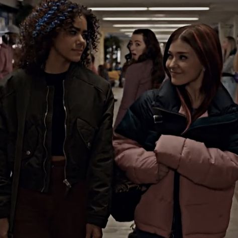 Abby Littman, Ginny Miller, Katie Douglas, Ginny Georgia, Ginny And Georgia, Riverdale Cole Sprouse, Random Aesthetic, Fandom Kpop, Pelo Afro