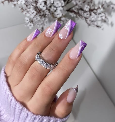 Purple French Tip Nails Square, Purple And White French Tip Nails, Purple Nails With Butterfly, Cute Light Purple Nails, French Tip Nails Square Long, Summer Nails Lavender, Purple Glitter Nails Acrylic, Purple And White Nail Designs, Purple Acrylic Nails Coffin