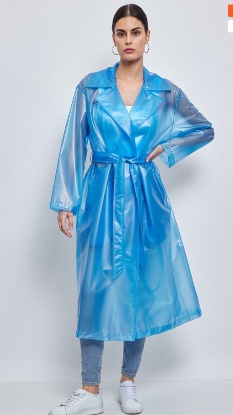 Stylish Raincoats, Plastic Mac, Rainwear Fashion, Vinyl Clothing, Raincoats For Women, Clear Coat, Rain Wear, Mac, Vinyl