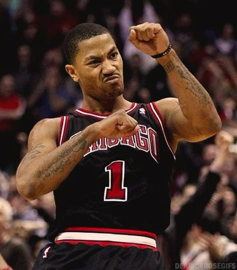 Derrick Rose Wallpapers, Rose Bulls, Rose Wallpapers, D Rose, Bulls Basketball, Basketball Stuff, Basketball Is Life, Basketball Photography, Ball Is Life