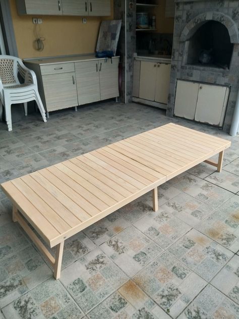 Picnic Floor Table, Diy Portable Picnic Table, Diy Wooden Picnic Table, Diy Short Table For Picnic, Boho Folding Table, Diy Foldable Picnic Table, How To Make A Floor Picnic Table, Picnic Seating Ideas, Low To Ground Picnic Table Diy