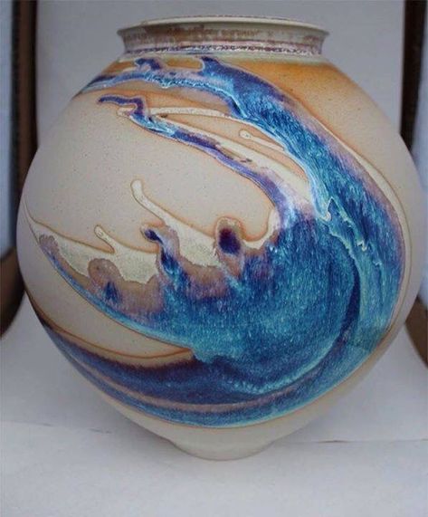 Ceramique | Pottery designs, Ceramics ideas pottery, Ceramics pottery art Pottery Glaze Ideas, Artistic Pottery, Slip Trailing, Coil Pottery, Glaze Combos, Glaze Ideas, Pottery Glaze, Ceramic Glaze Recipes, Pottery Form