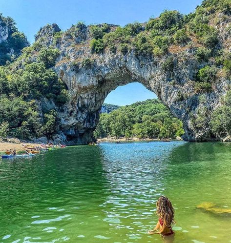 10 places to go wild swimming in South of France Provence France, Narbonne France, France Aesthetic, French Summer, Wild Swimming, Voyage Europe, Nice France, Go Wild, The South Of France