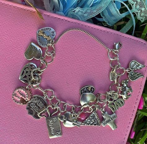 Jame Avery Charm Bracelet, Charmed Bracelet, James Avery Bracelet Aesthetic, Charm Bracelet Aesthetic Diy, James Avery Charm, James Avery Aesthetic, James Avery Mom Charm Bracelet, James Avery Charm Bracelet Ideas, Bracelet Charm