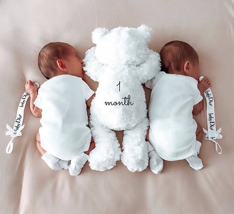 Twin Babies Pictures, Newborn Twin Photos, Twin Baby Photography, Happy 1 Month, Twin Baby Photos, 1 Month Baby, Twin Photography, Twin Baby Boys