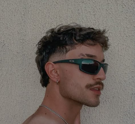 Mullet Thick Hair Men, Mens Mini Mullet, Short Mullet Undercut, Men Modern Haircut, Mullet And Moustache, Slick Back Mullet Men, Low Taper Modern Mullet, Men’s Soft Mullet, Men’s Fringe