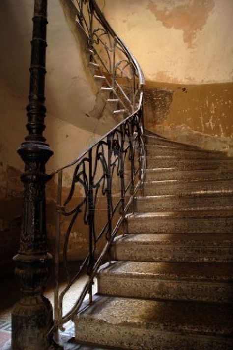 Old House Staircase, Never Ending Staircase, Vintage Stairs, Vintage Staircase, Old Staircase, Republic Of Georgia, Abandoned Architecture, House Staircase, South Ossetia