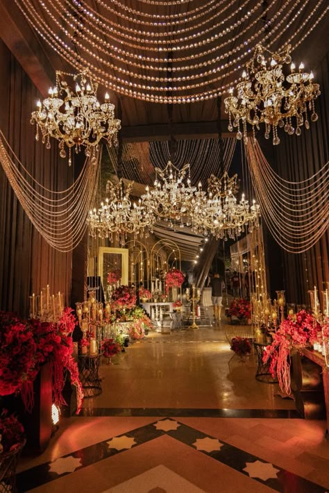 Reception Entryway Decor, Glamorous Wedding Decor, Royal Reception Design, Roses and Warm Lights, Elegant Evening Wedding Leela Palace Udaipur, Elegant Evening Wedding, Reception Entry, Glamorous Wedding Decor, Udaipur Wedding, Indian Wedding Decorations Receptions, Royal Indian Wedding, Luxury Indian Wedding, Red Gold Wedding