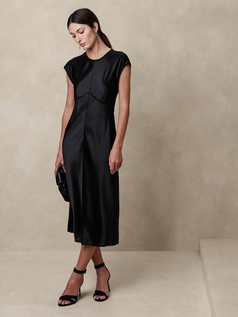 Chic Black Modal Satin Dress, Chic Black Draped Midi Dress, Black Silk Draped Midi Dress, Midi Wedding Dress, Black Attire, High Waist Fashion, Silky Dress, Silk Midi Dress, Tall Clothing