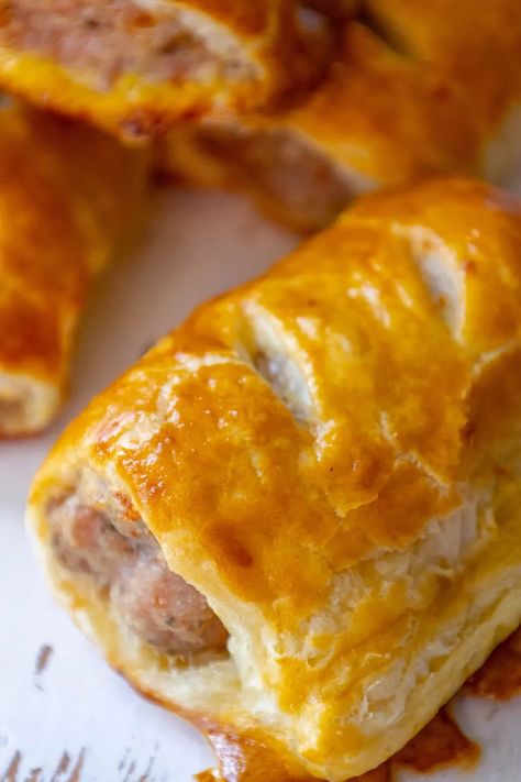 Easy British Sausage Rolls - breakfast #breakfast #maindishes South African Sausage Rolls, English Sausage Rolls, Bacon Rolls British, Greggs Sausage Rolls, Sausage In Puff Pastry, English Sausage Rolls British, Easy Sausage Rolls Recipe Puff Pastries, British Sausage Rolls, British Sausage Rolls Recipe