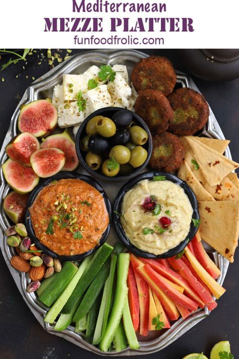 A fun, easy to prepare mediterranean party platter. This mezze platter is 100% vegan, vegetarian and delicious via funfoodfrolic.com #vegetarianrecipes #partyfood #appetizers #mediterraneanrecipes #mediterraneanfood #vegetarianfood #vegetarian #appetizerideas Vegan Antipasto Platter, Meditteranean Appetizers, Vegetarian Antipasto Platter, Dinner Party Recipes Vegetarian, Platter Vegetarian, Appetizers Vegetarian, Mediterranean Party, Mezze Platter, Mediterranean Appetizers