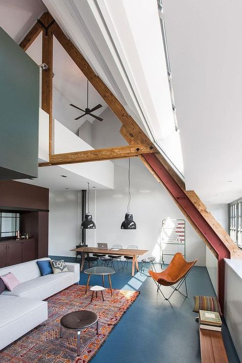 Wooden Attic, Minimalist Dekor, Attic Ideas, Attic Space, Blue Floor, Loft Interiors, Design Del Prodotto, Loft Style, A Living Room