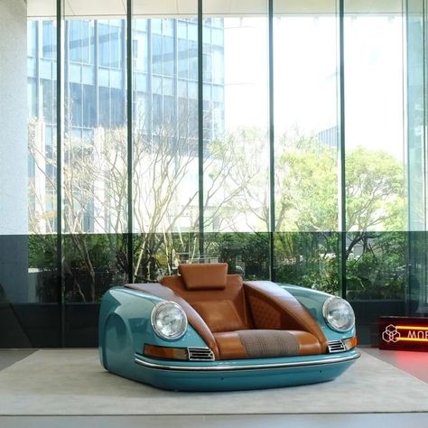 Design for dream Car Inspired Furniture, Creative Sofa Design, Car Chair Furniture, Chair Design Creative, Car Couch, Cool Sofa, Retrofuture Interior, Vintage Car Room, Retro Furniture Design