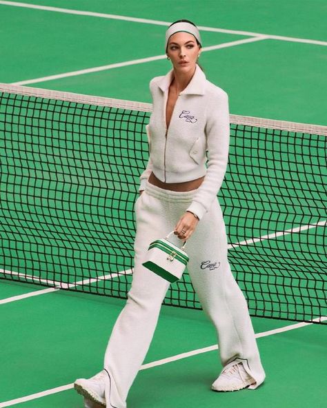 Casablanca X Bulgari Spring Summer 2022 Campaign Sporty And Rich Aesthetic, Tennis Fashion Editorial, Mode Tennis, Vittoria Ceretti, Fashion Trend Forecast, Vintage Tennis, Sports Aesthetic, Tennis Skirts, Tennis Fashion