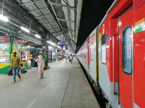 In the aspect of a large population and connectivity, Kanpur owns one of the five central railway stations of India. The Kanpur Central connects major cities in India and yes India's capital too. Based on the increased demand for connectivity to New Delhi, on September 1st, 2002 Nothern Central Railway introduced a non-stop train, Shramshakti Express, between New Delhi and Kanpur. Since then this train is known as a night-rider of this route. However, to be in the busiest Delhi-Howrah route, the Howrah Station Photography, Kanpur City Photography, Indian Railway Station Photography, Railway Station Night, Indian Railway Station, Howrah Station, Train Pic, New Delhi Railway Station, Train Night