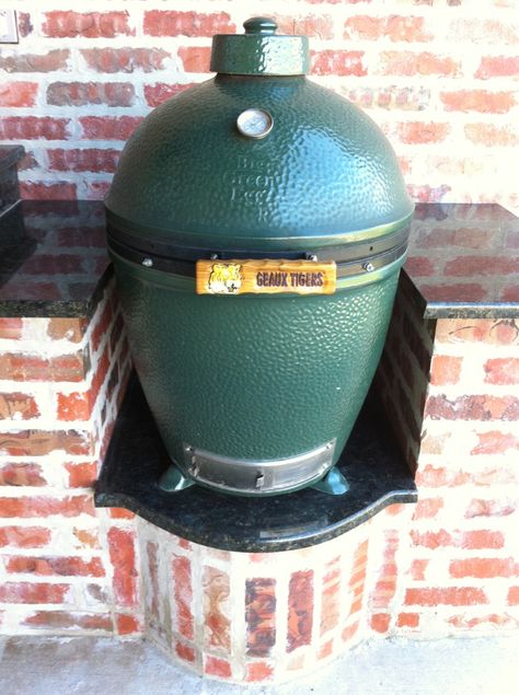 outdoor grill "stand" Electric Barbecue Grill, Big Green Egg Grill, Green Egg Grill, Outdoor Grill Area, Grill Stand, Green Egg Recipes, Deck Makeover, Bbq Tool Set, Big Green Egg