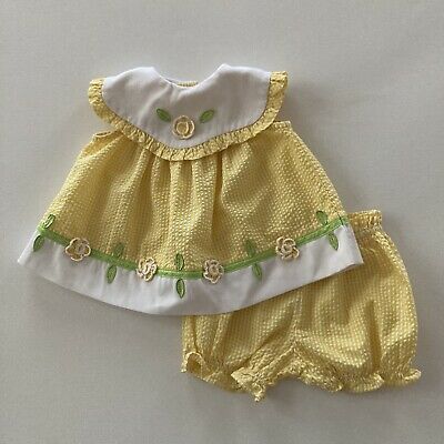 Vintage Little Bitty 3-6 Months Seersucker Top & Bubble Short Set Outfit Yellow | eBay Yellow Baby, Vintage Baby Girl Outfits, Colorful Baby Clothes, Baby Clothes Vintage, Vintage Baby Outfits, Aesthetic Baby Clothes, Cute Baby Stuff, Newborn Baby Clothes, Vintage Baby Girl Clothes