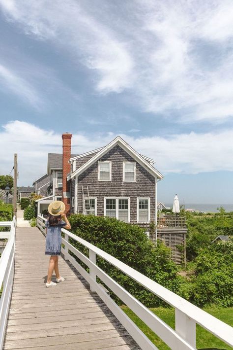 the ultimate guide to the best hotels on nantucket island. whether you want to stay close to downtown main street, the boat basin, or sconset, our nantucket travel guide will have you covered Things To Do In Nantucket, Nantucket Travel, Cape Cod Travel, Affordable Bed, Nantucket Cottage, Cape Cod Vacation, Massachusetts Travel, New England Road Trip, East Coast Road Trip