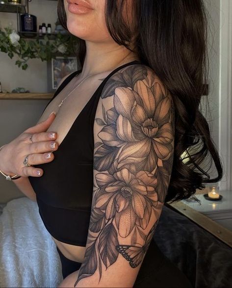 #follow #tattoos #tattooideas #tattooart #blogging #blog #blogger Arm Sleeve Tattoos For Women, Feminine Tattoo Sleeves, Tattoos For Women Half Sleeve, Tattoos For Black Skin, Forearm Tattoo Women, Leg Tattoos Women, Pretty Tattoos For Women, Dope Tattoos For Women, Shoulder Tattoos For Women